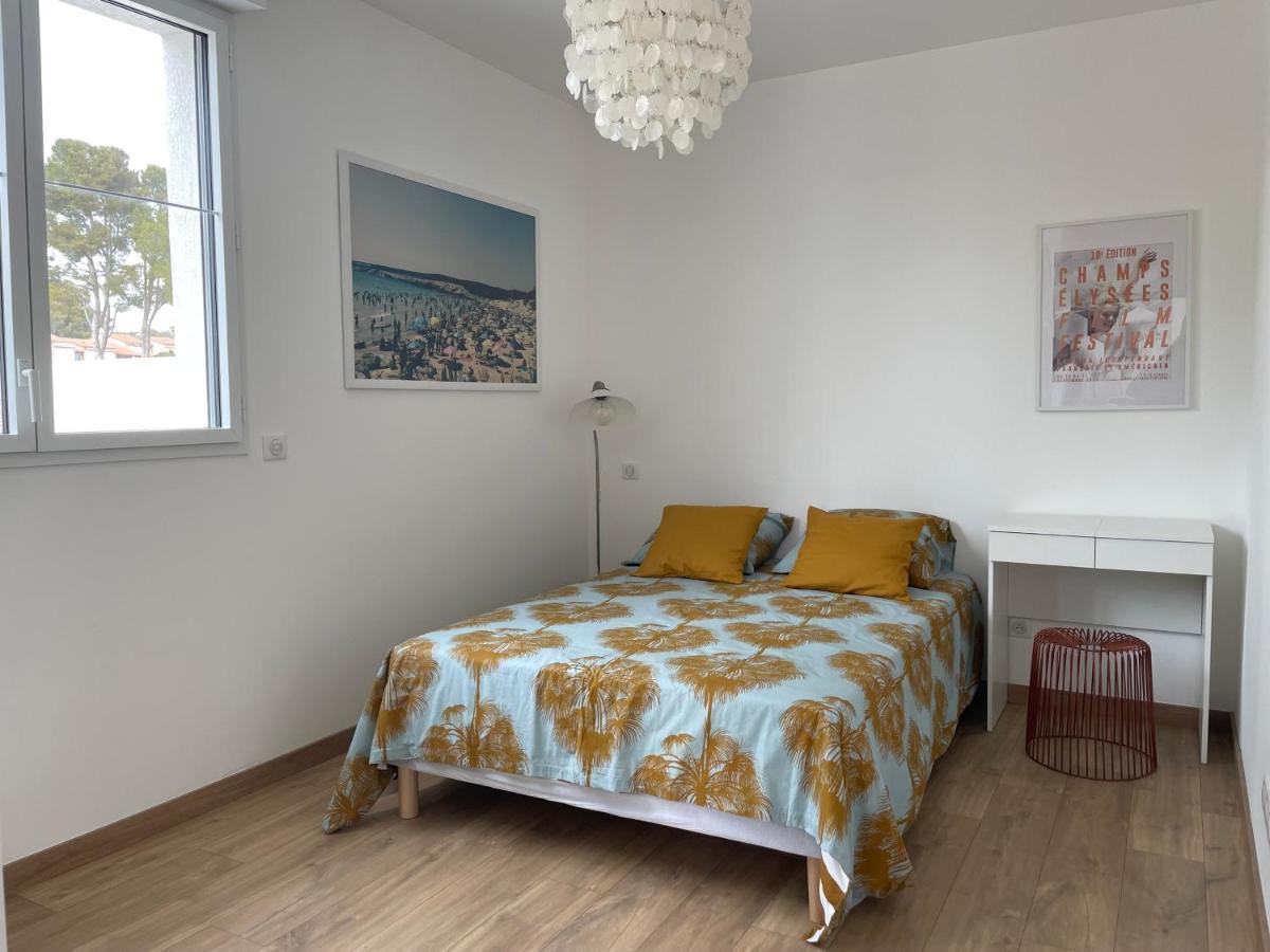 Appartement T2 Piscine Et Plage 카리르루에 외부 사진